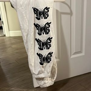 Kindness matters sweatpants